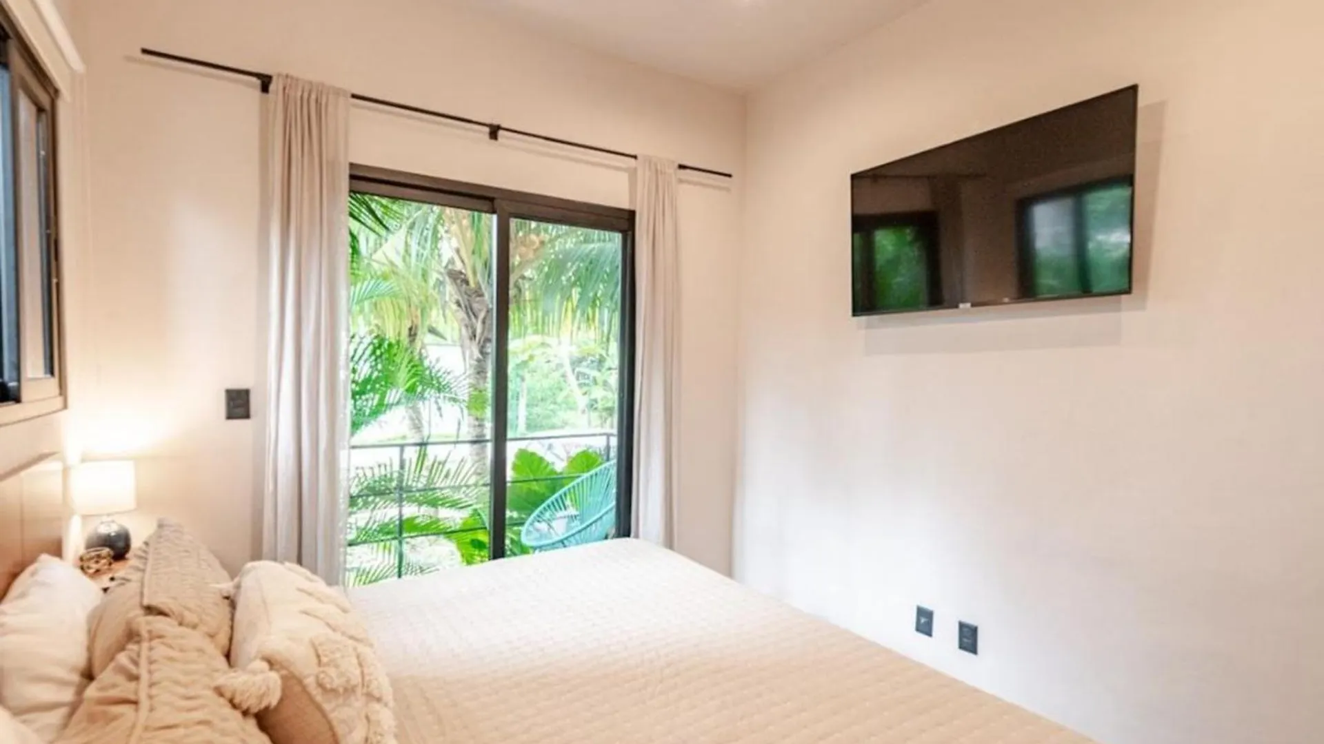Apartment Catamaran Condo In Kam Na Ha Bacalar Mexico